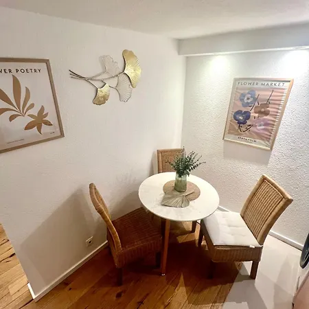 Gemuetliche Souterrain Wohnung Neben Der Universitaetsklinik In Homburg Homburg  Zewnętrze zdjęcie